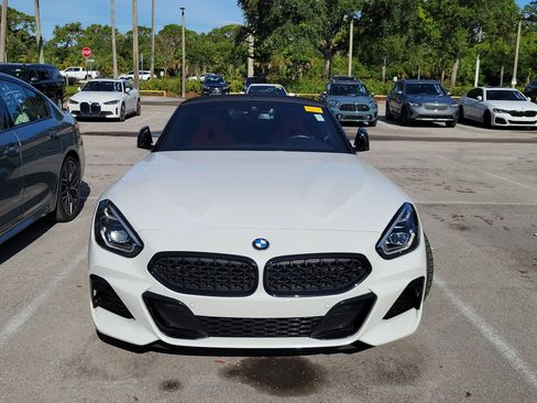 Used 2020 BMW Z4 sDrive30i w/ M Sport Package RWD image 2