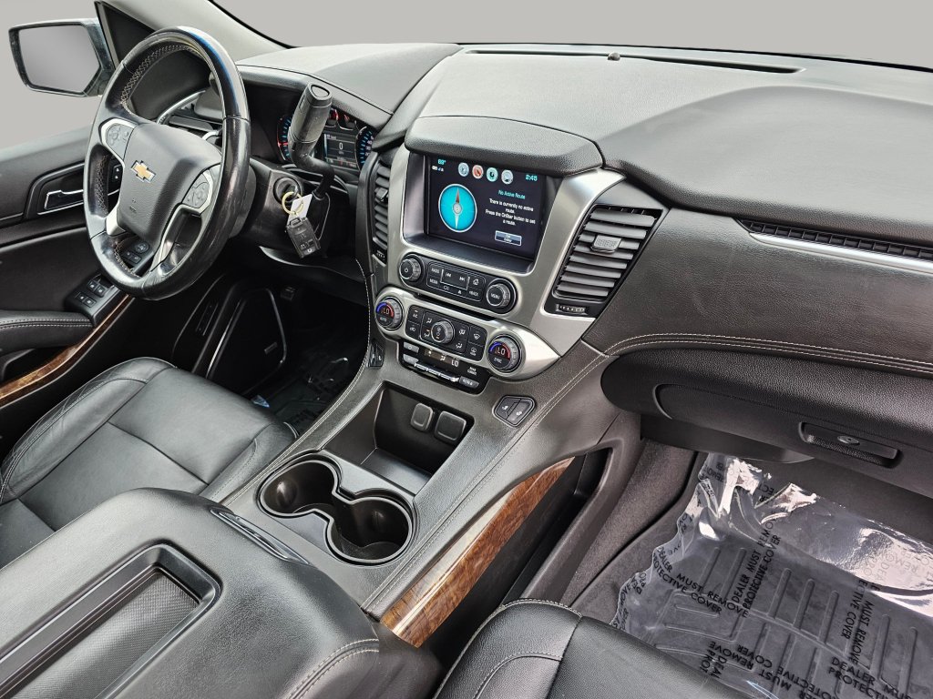 Used 2019 Chevrolet Suburban LT AWD/4WD image 27