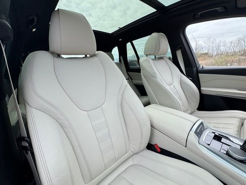 Certified 2022 BMW X5 xDrive40i w/ M Sport Package image 30