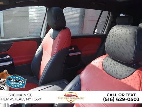 Used 2022 Mercedes-Benz GLB 250 4MATIC w/ AMG Line image 10