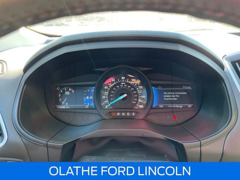 Used 2024 Ford Edge SEL w/ Convenience Package image 16