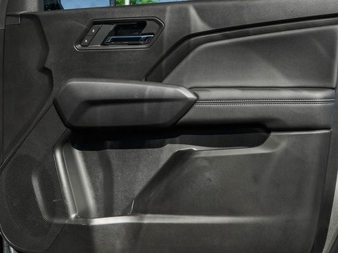 New 2026 Chevrolet Colorado LT w/ LT Convenience Package AWD/4WD image 8