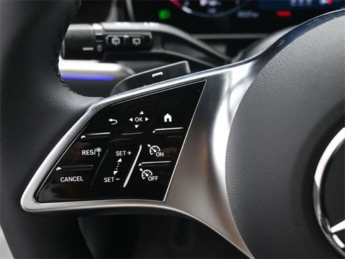 New 2026 Mercedes-Benz GLC 300 image 6