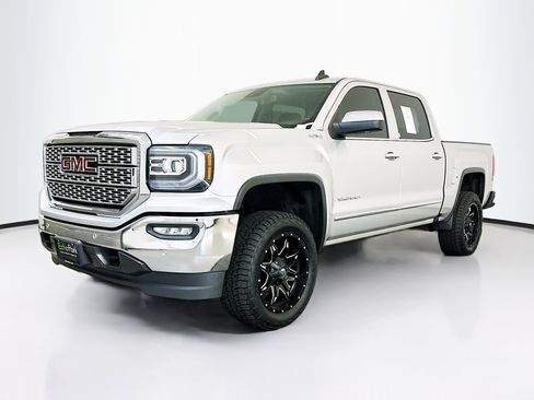 Used 2018 GMC Sierra 1500 SLT image 3