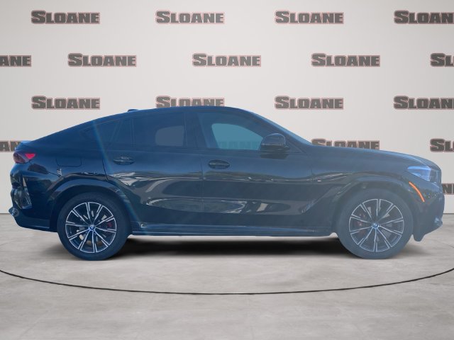 Used 2022 BMW X6 xDrive40i w/ M Sport Package AWD/4WD image 6