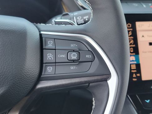 New 2026 Jeep Grand Cherokee Limited image 6