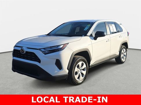 Used 2024 Toyota RAV4 LE image 37
