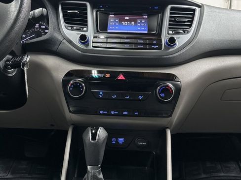 Used 2017 Hyundai Tucson Eco AWD/4WD image 24