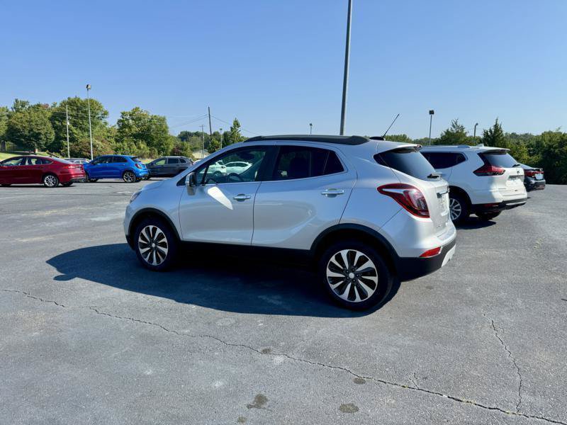 Used 2018 Buick Encore Essence AWD/4WD image 6