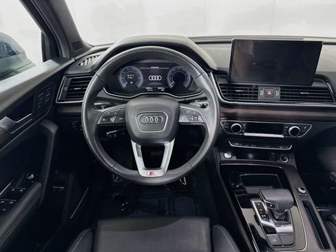 Certified 2024 Audi Q5 e Premium Plus AWD/4WD image 22