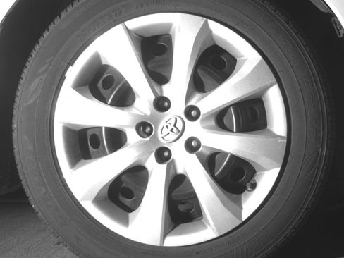 Used 2025 Toyota Corolla LE FWD image 16