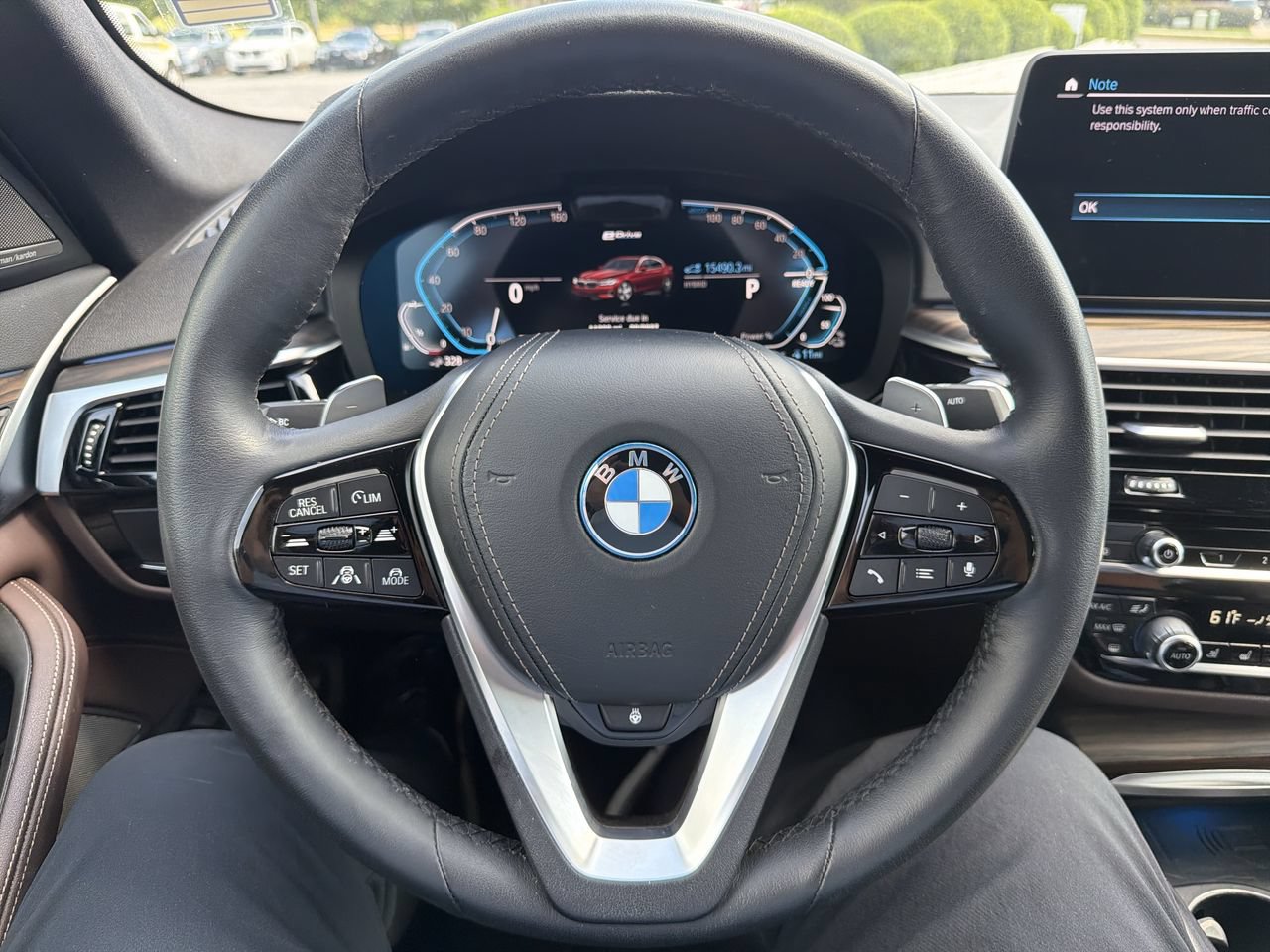 Used 2023 BMW 530e w/ Premium Package RWD image 21