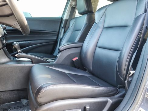 Used 2018 Acura ILX FWD image 23