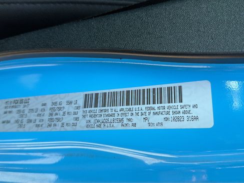Used 2018 Jeep Wrangler Unlimited Sport S AWD/4WD image 35