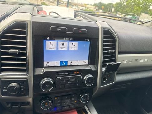 Used 2019 Ford F250 Lariat w/ Chrome Package AWD/4WD image 6