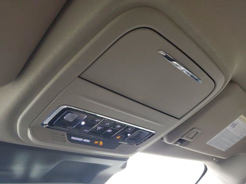Used 2026 Lincoln Corsair Reserve w/ Rear Removable Package Tray FWD image 33
