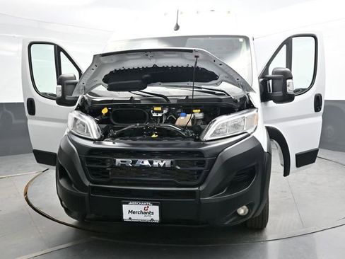 Used 2024 RAM ProMaster 2500 w/ Convenience Group FWD image 38