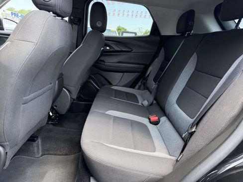 Certified 2023 Chevrolet TrailBlazer LT AWD/4WD image 12