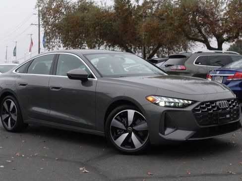 Used 2025 Audi A5 2.0T Premium Plus w/ Premium Plus image 3