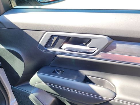 New 2026 GMC Terrain Elevation w/ Elevation Premium Package FWD image 38