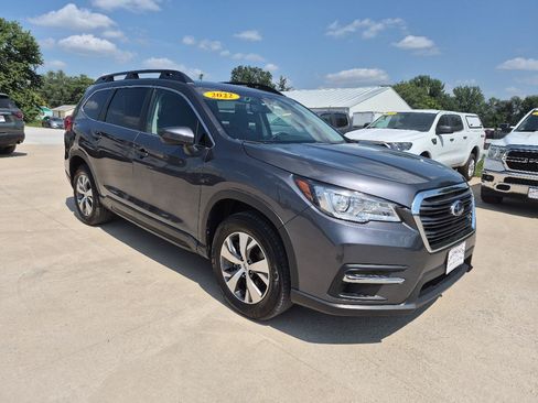 Used 2022 Subaru Ascent Premium w/ Convenience Package AWD/4WD image 4