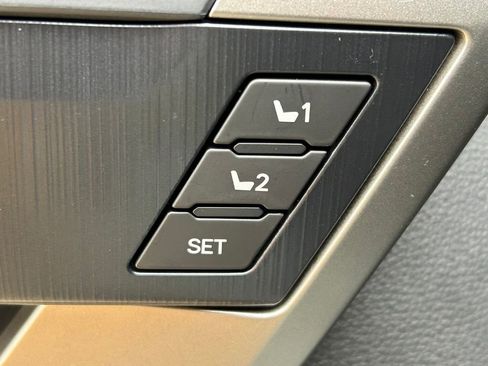 New 2026 Toyota Tundra Platinum AWD/4WD image 27
