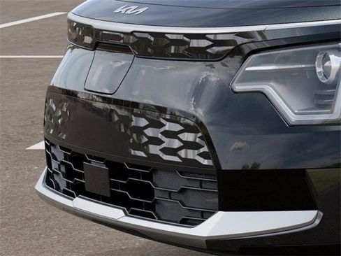New 2025 Kia Niro Wind image 12