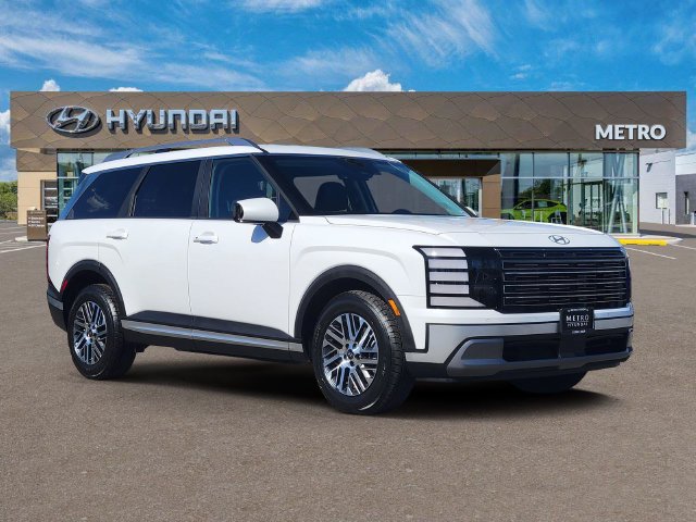 Used 2026 Hyundai Palisade SEL FWD image 1