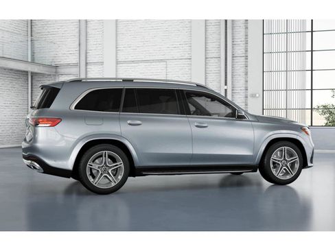 New 2026 Mercedes-Benz GLS 450 4MATIC image 17