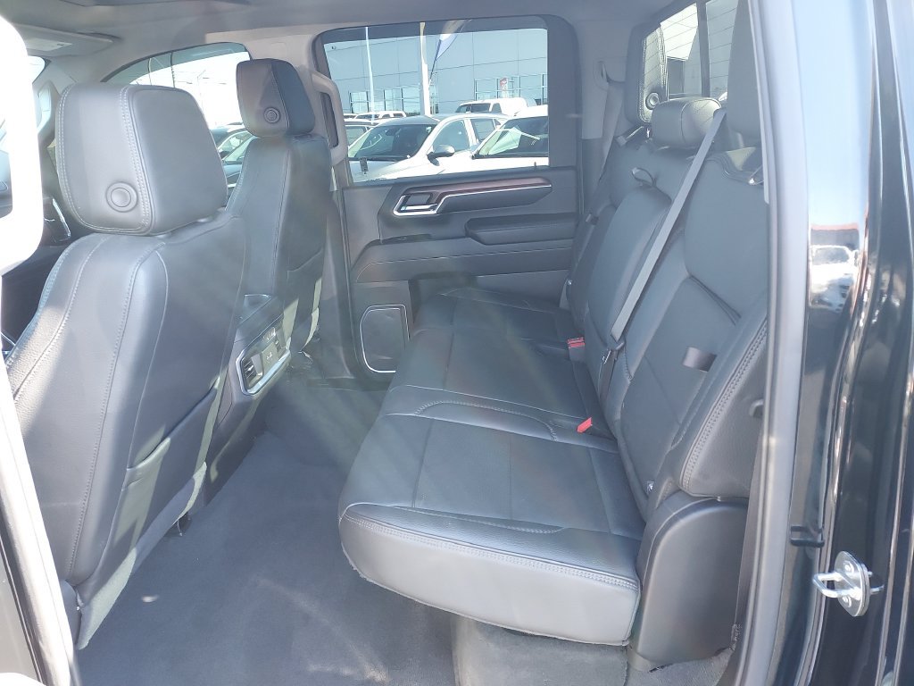 Used 2024 GMC Sierra 2500 Denali w/ Denali Reserve Package AWD/4WD image 14