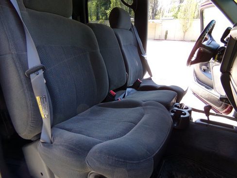 Used 2002 Chevrolet Silverado 2500 LS AWD/4WD image 20