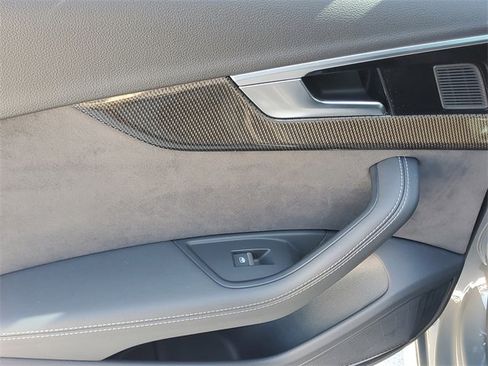 Used 2023 Audi S4 Premium Plus image 12