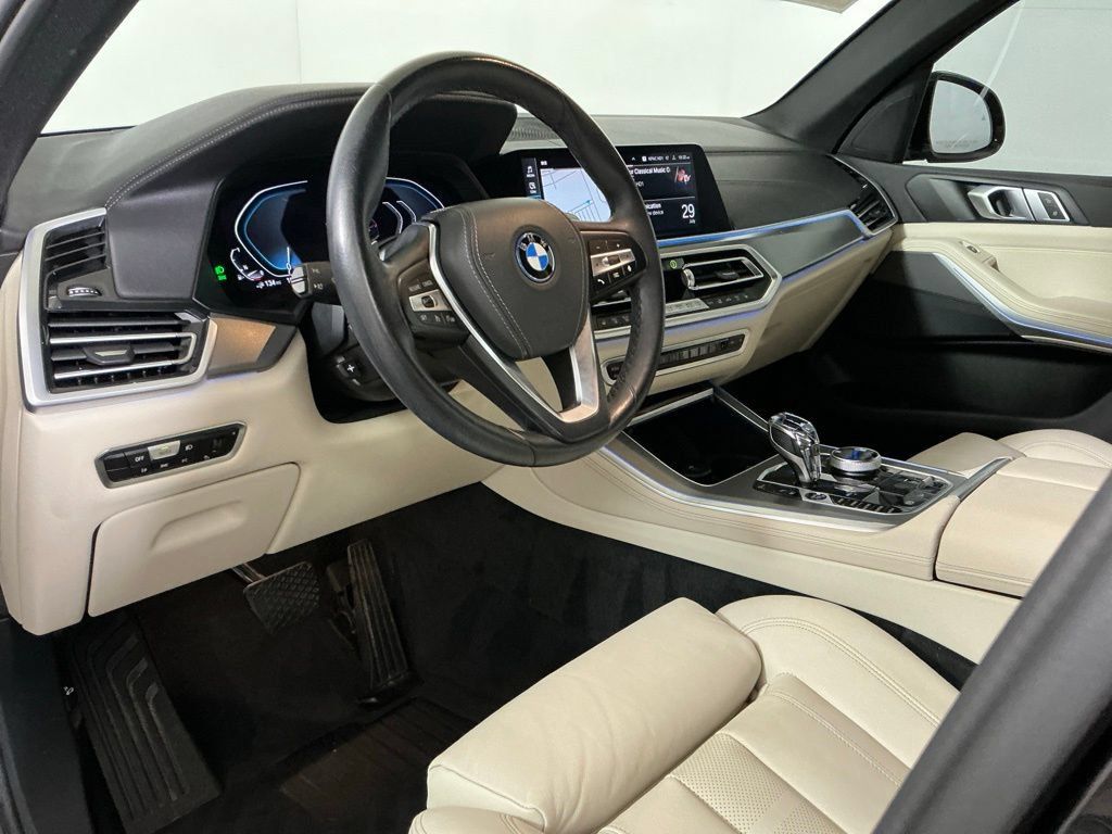 Used 2022 BMW X5 xDrive45e w/ Premium Package AWD/4WD image 21