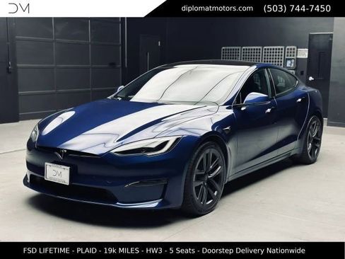 Used 2023 Tesla Model S Plaid AWD/4WD image 1