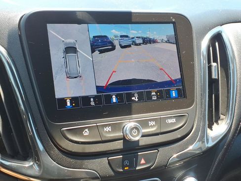 Used 2023 Chevrolet Equinox RS AWD/4WD image 22