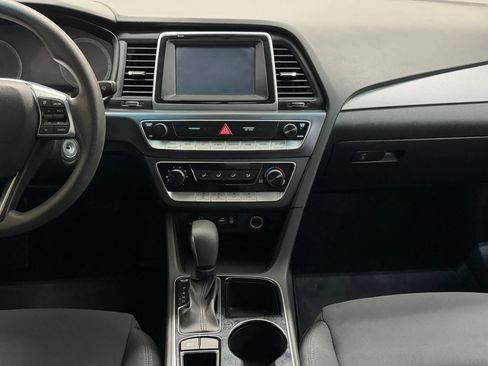 Used 2018 Hyundai Sonata SE FWD image 72