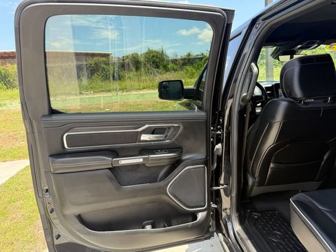 Used 2023 RAM 1500 Laramie AWD/4WD image 36