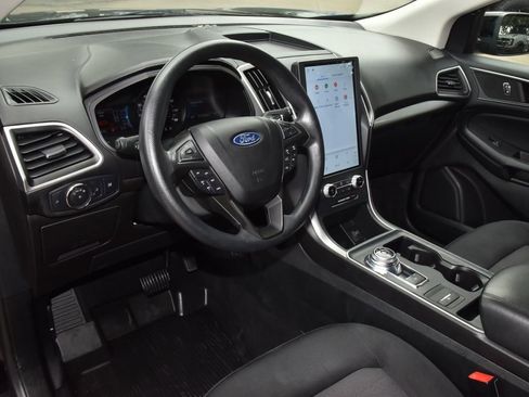 Used 2022 Ford Edge SE w/ Black Appearance Package AWD/4WD image 32