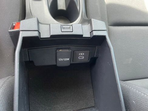 Used 2024 Toyota Corolla LE FWD image 31