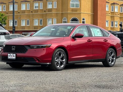 New 2026 Honda Accord EX-L image 8