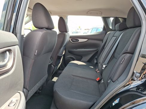 Used 2020 Nissan Rogue Sport S AWD/4WD image 8
