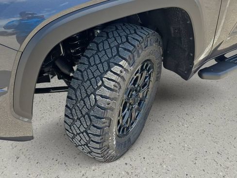 New 2026 Toyota Tundra SR5 AWD/4WD image 31