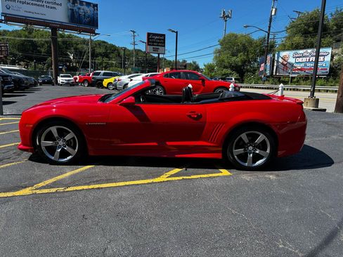 Used 2012 Chevrolet Camaro LT RWD image 4