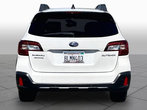 Used 2019 Subaru Outback 2.5i Limited AWD/4WD image 4