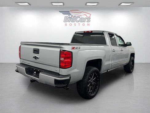 Used 2018 Chevrolet Silverado 1500 LT w/ All Star Edition image 4