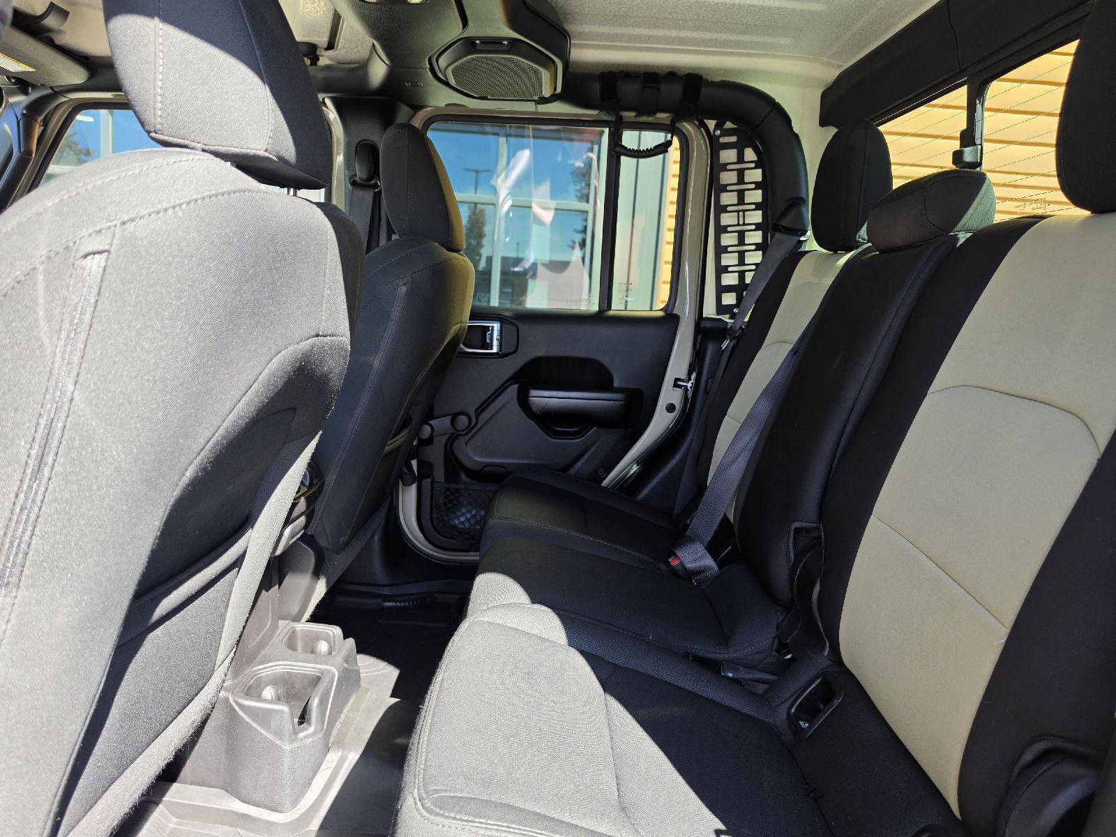 Used 2020 Jeep Gladiator Sport AWD/4WD image 21