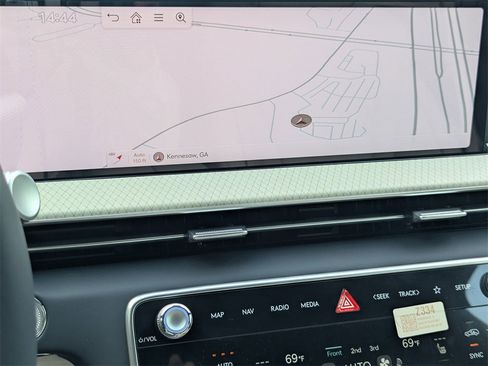 New 2026 Genesis GV80 3.5T Prestige image 21