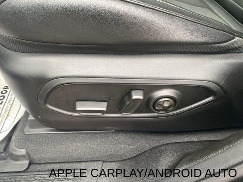 Used 2025 Jeep Grand Cherokee L Altitude image 13