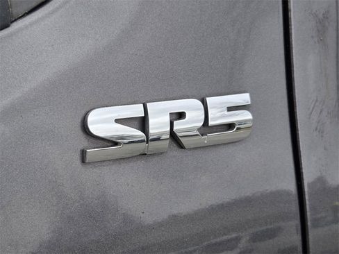 Used 2018 Toyota Tacoma SR5 image 4