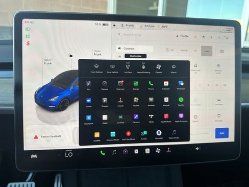 Used 2023 Tesla Model Y Performance image 24